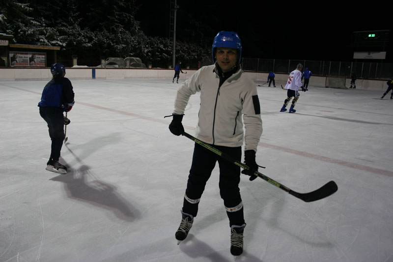 gal/Eishockeyspiel in Toblach/2008-02-02 SVR Eishockey 014.jpg